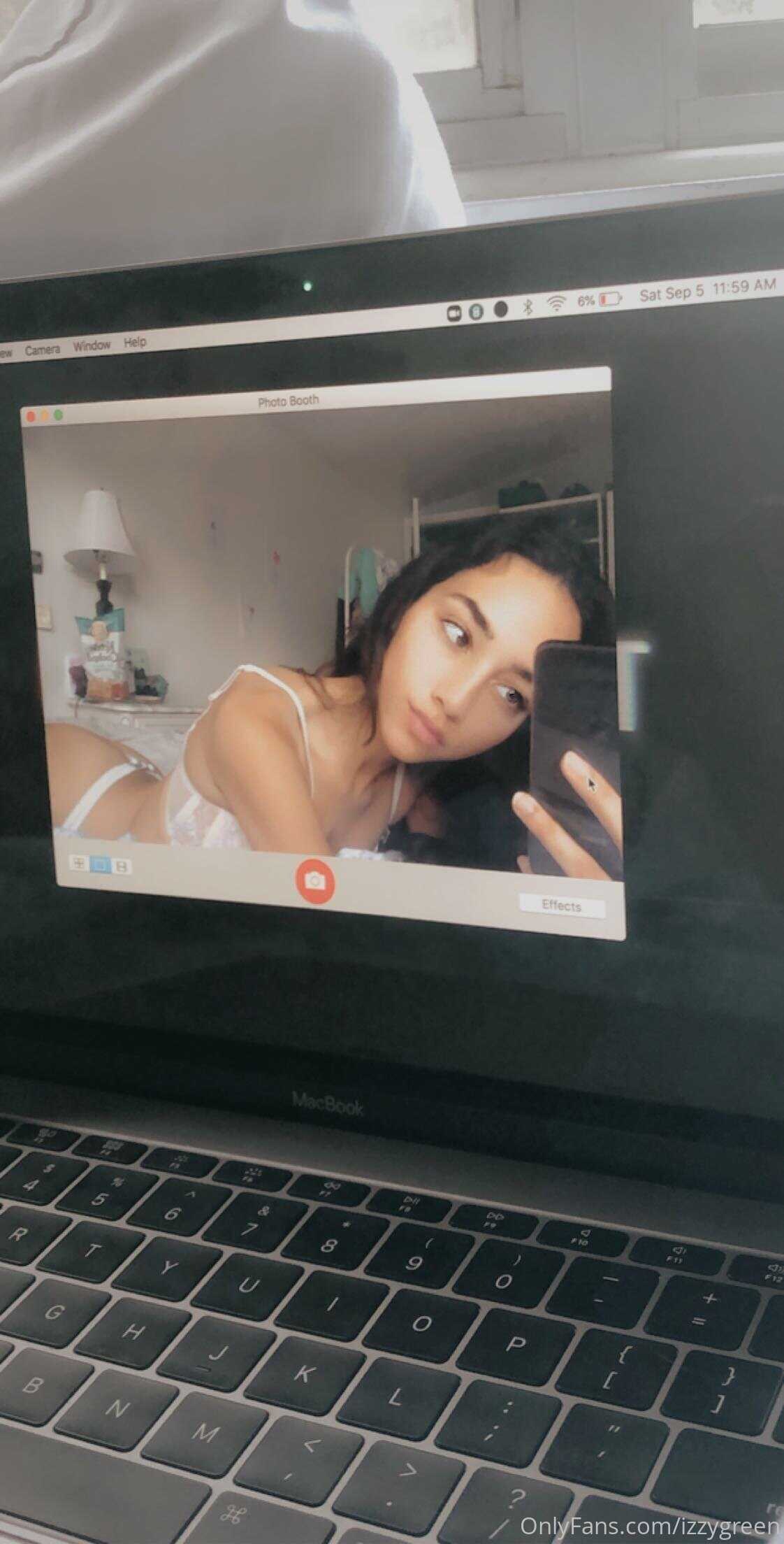 Izzy Green Photo #85