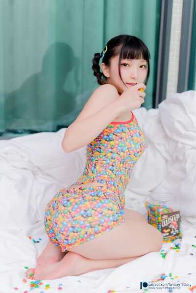 Zell Ching Photo #20