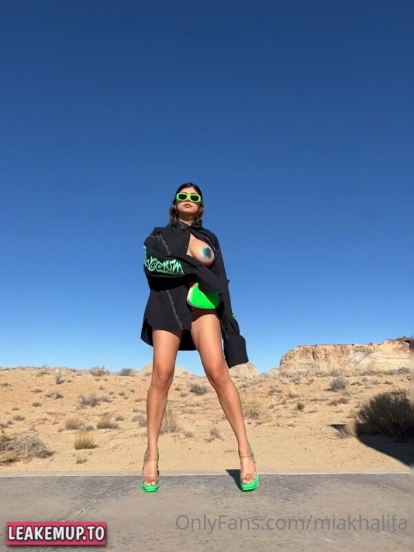 Mia Khalifa Post #13