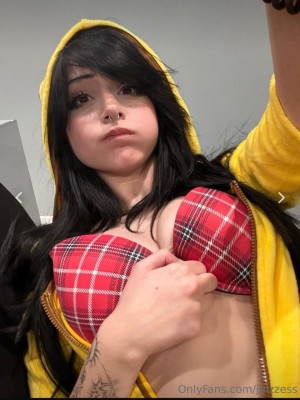 Julzzess Photo #37