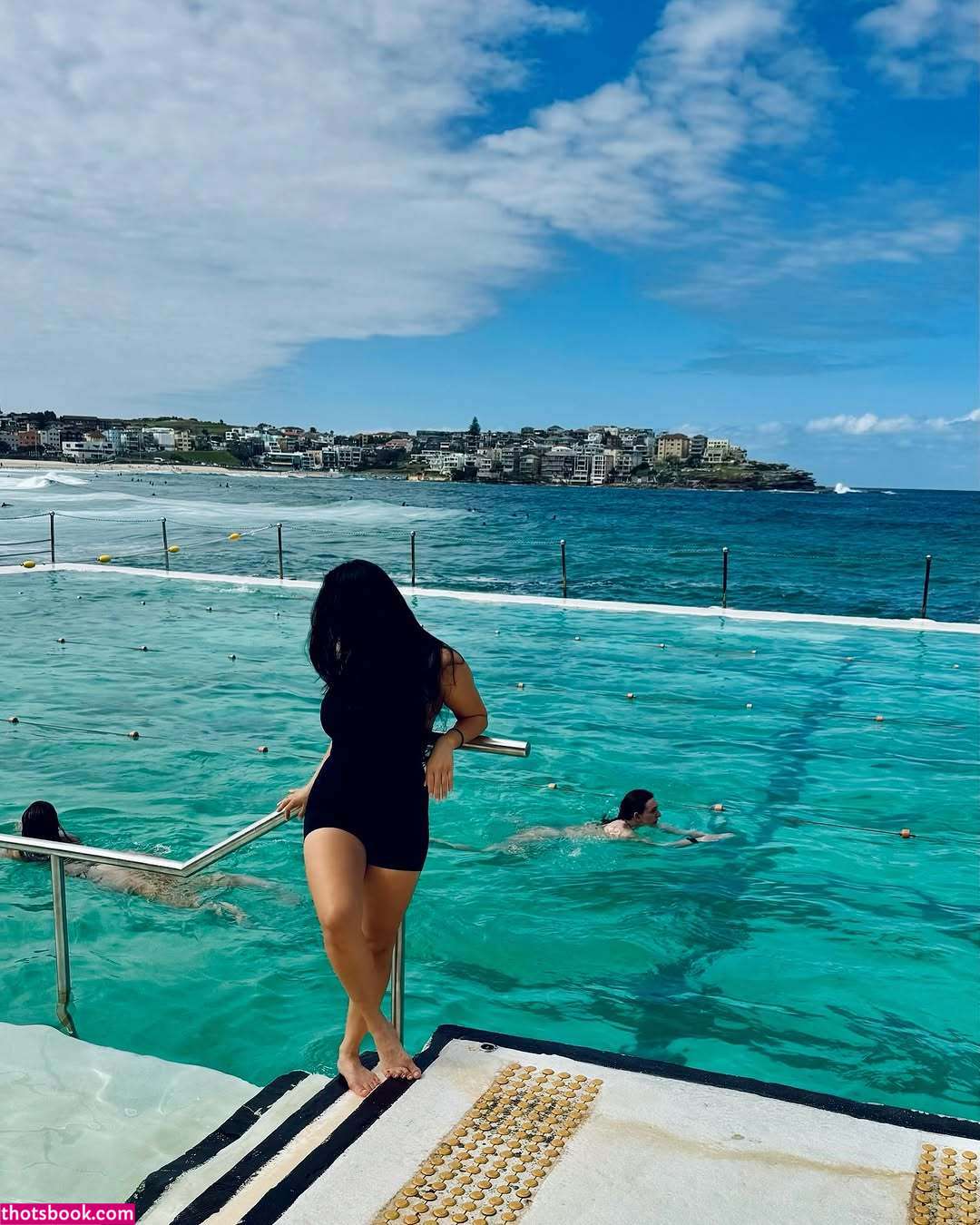 Yenni Huynh Photo #67