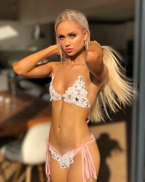 Abby Benson Photo #47