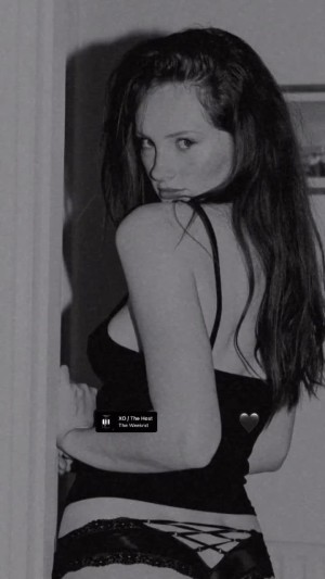 Erin Perise Photo #18