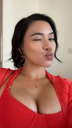 Julia Kelly Photo #67