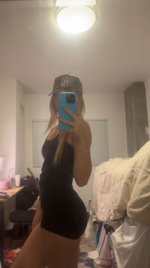 Shae Smolik Photo #4