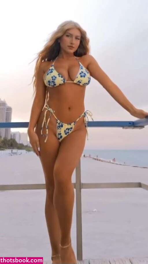 Trinity Raine Photo #25