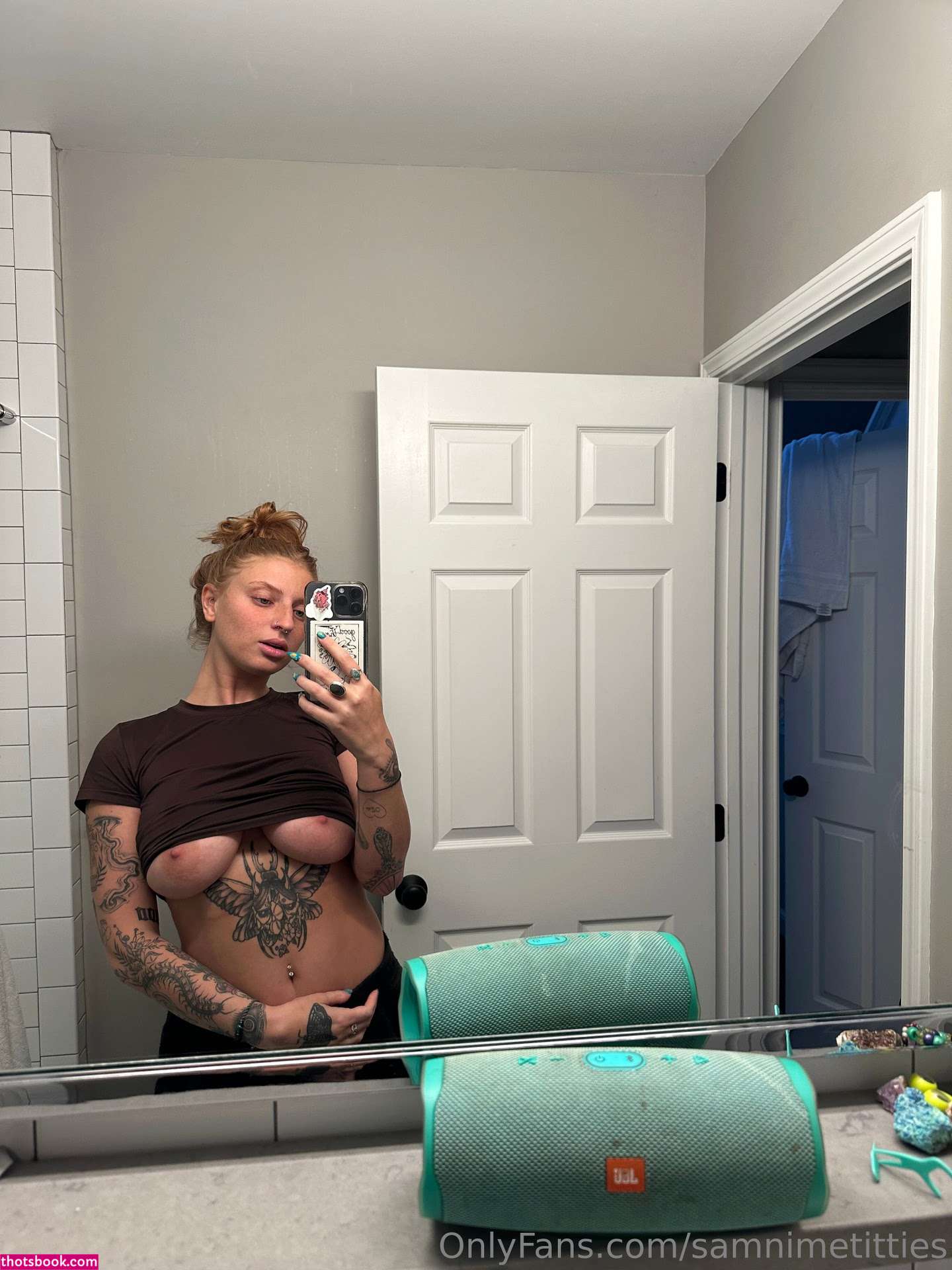 Samnimetitties Photo #45