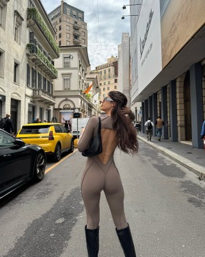 Ines Trocchia Photo #9