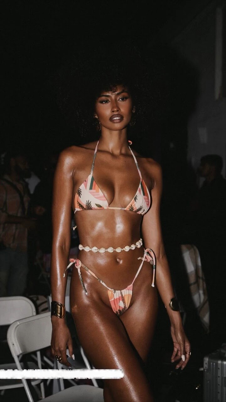 Jasmine Chola Photo #118