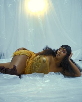 naomisharon Photo #5