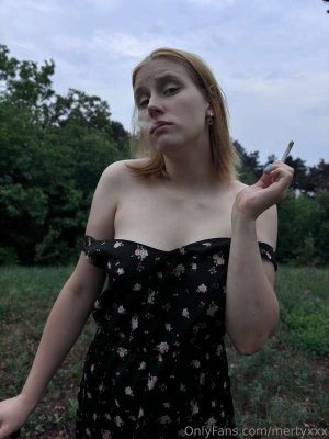 mertyxxx Photo #4