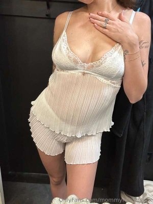 mommymilkersxox Photo #6