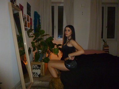 Alice Perego Photo #2