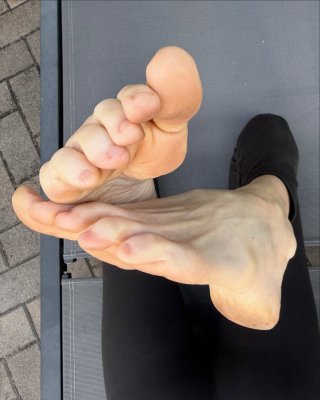 Barearchedbeauty Photo #8
