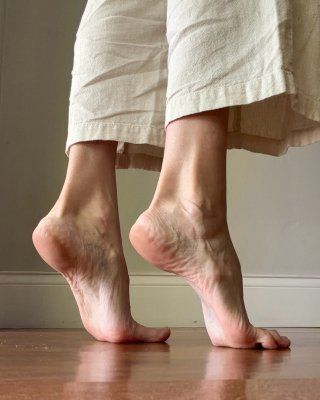 Barearchedbeauty Photo #21