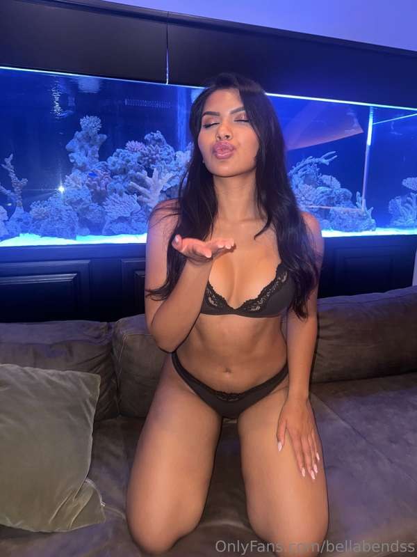 bellabendss Photo #28