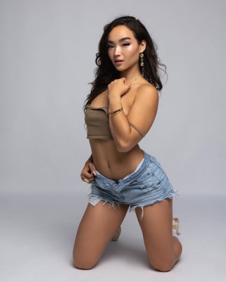 Devorah Ozburn Photo #44