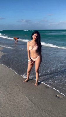 Jadeli Rosa Photo #35