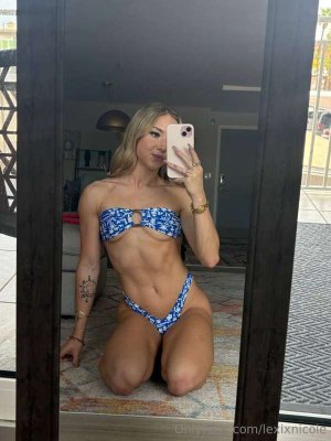lexixnicole Photo #24