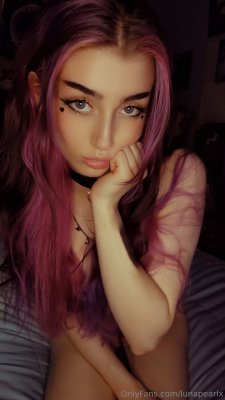 lunapearlx Photo #4