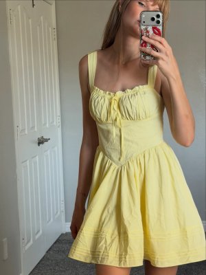 ItsJustblondie Photo #2