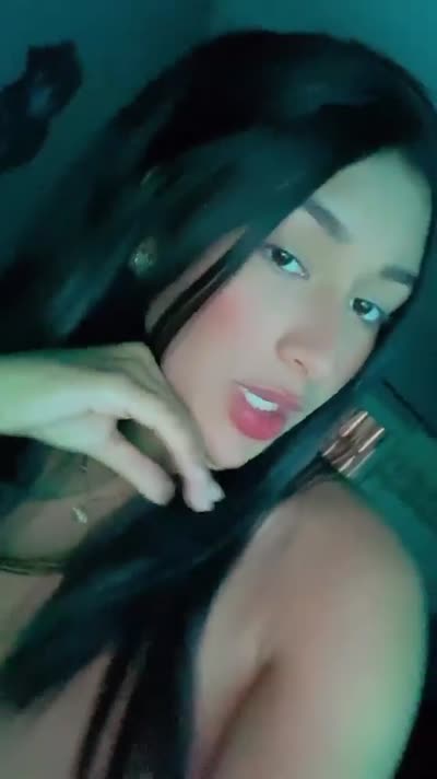 Itzel Lozano Video #39