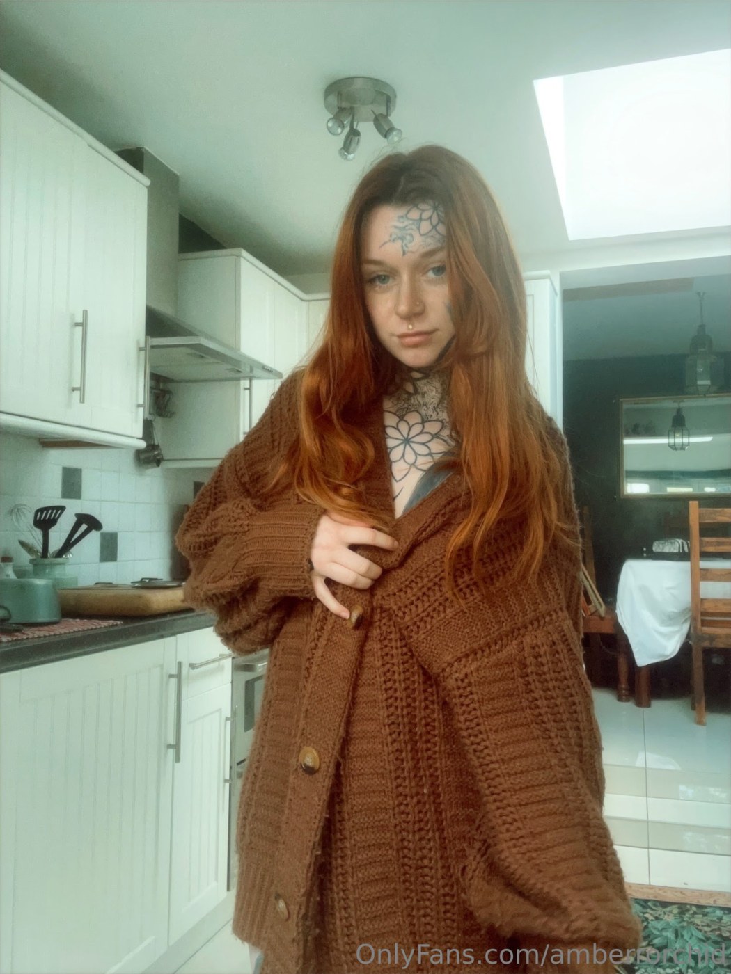 amberrorchid Photo #14