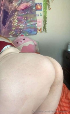 nissastrawberri Photo #46