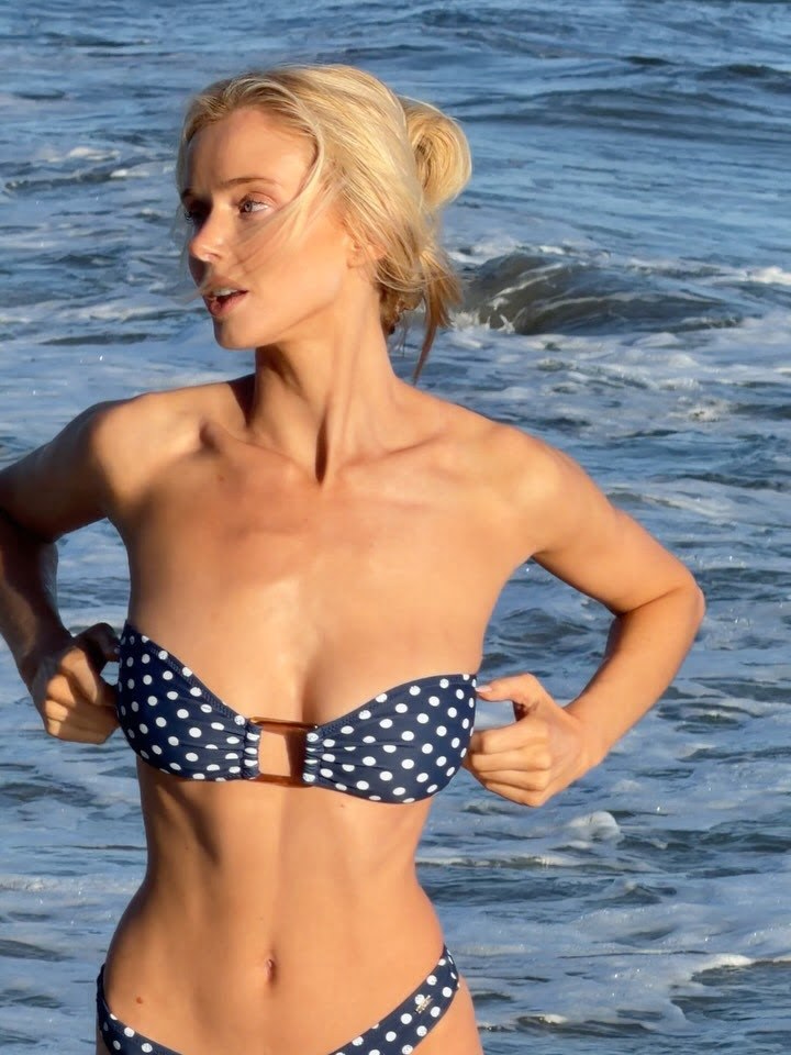 Victoria Turner Photo #22