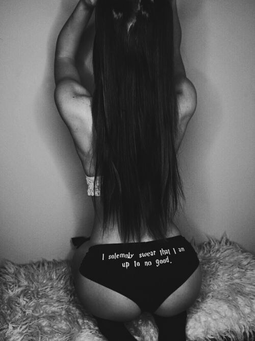 Ally Hardesty Photo #350