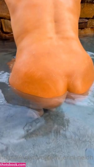 Jenni Neidhart Post #38