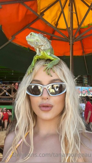 Tana Mongeau Photo #94