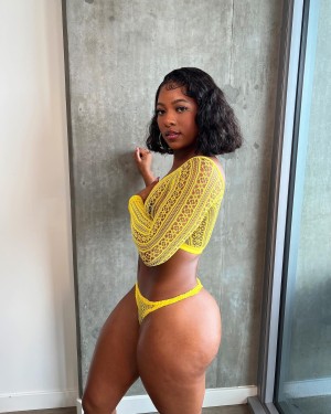 Saleema Mansur Photo #108