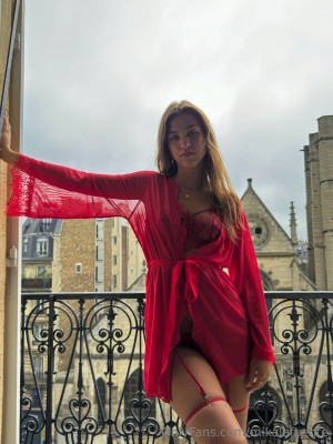 Mikaela Lafuente Photo #513