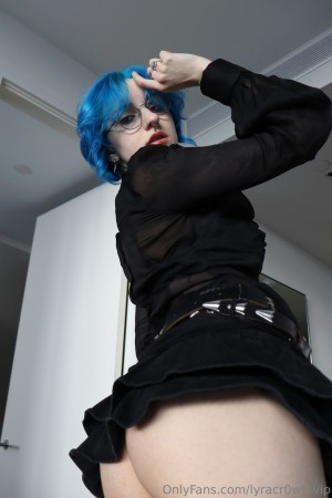 Lyra Crow Photo #655
