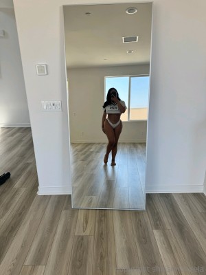 Sheismichaela Photo #23