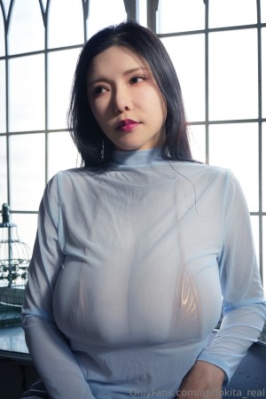 Anri Okita Photo #621