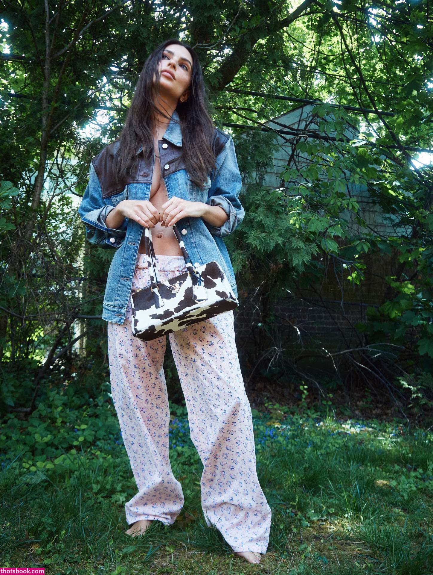 Emily Ratajkowski Photo #372