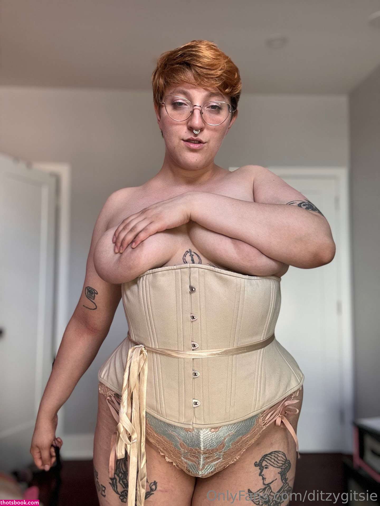 ditzygitsie Photo #35