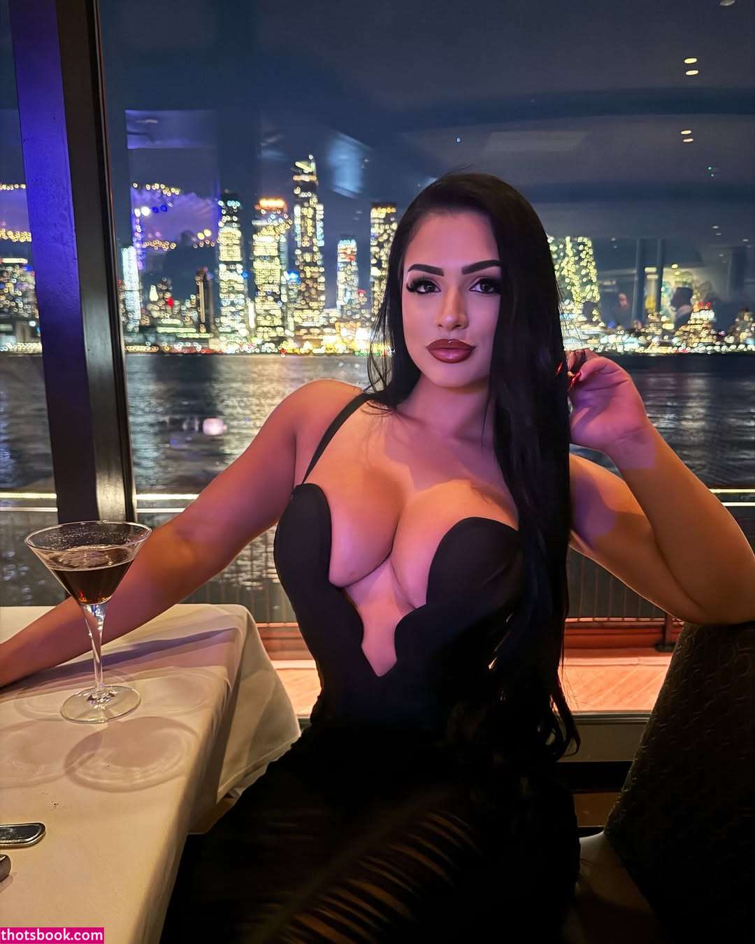 Nadia Khar Photo #79