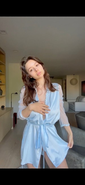 Sophie Mudd Photo #1124