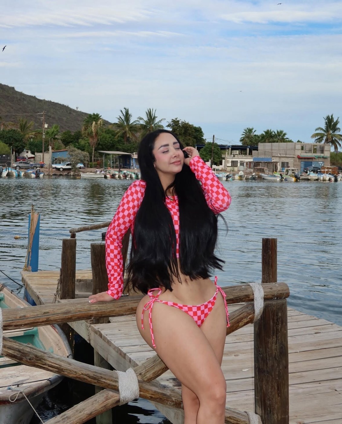 Estefania Lopez Perez Photo #26