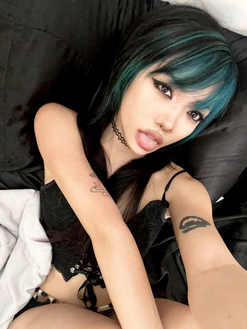 jpegpr1ncess Photo #27