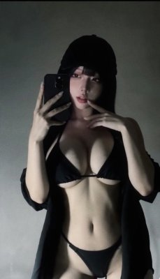 Yuna.pnk Post #2