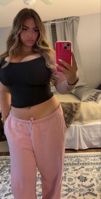 Grace Nunez Photo #12