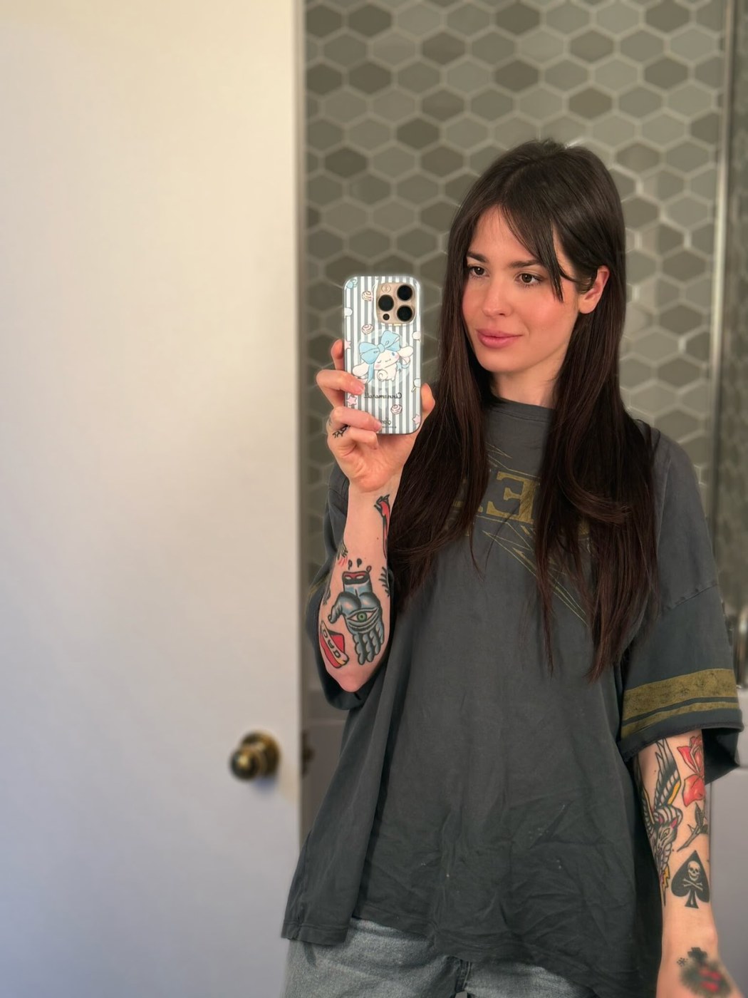 Anisa Jomha Photo #92
