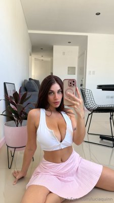 callmeliviaa Photo #23