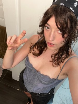 Rachel Yara Photo #2