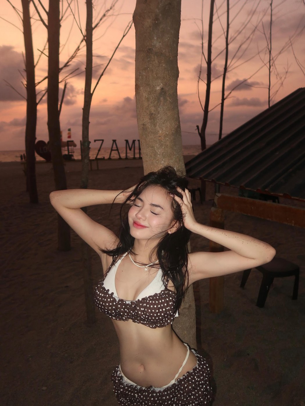 Lyndin Daphne Cruz Photo #13