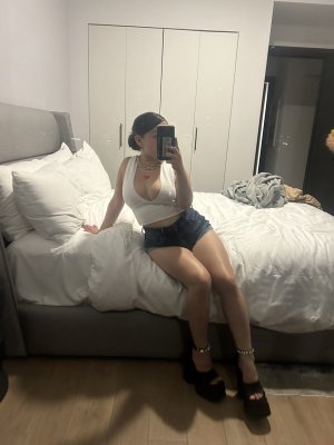 miamiimamiiii Photo #7